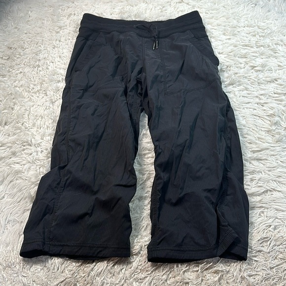 Lululemon Studio Crop II Black - Picture 1 of 5